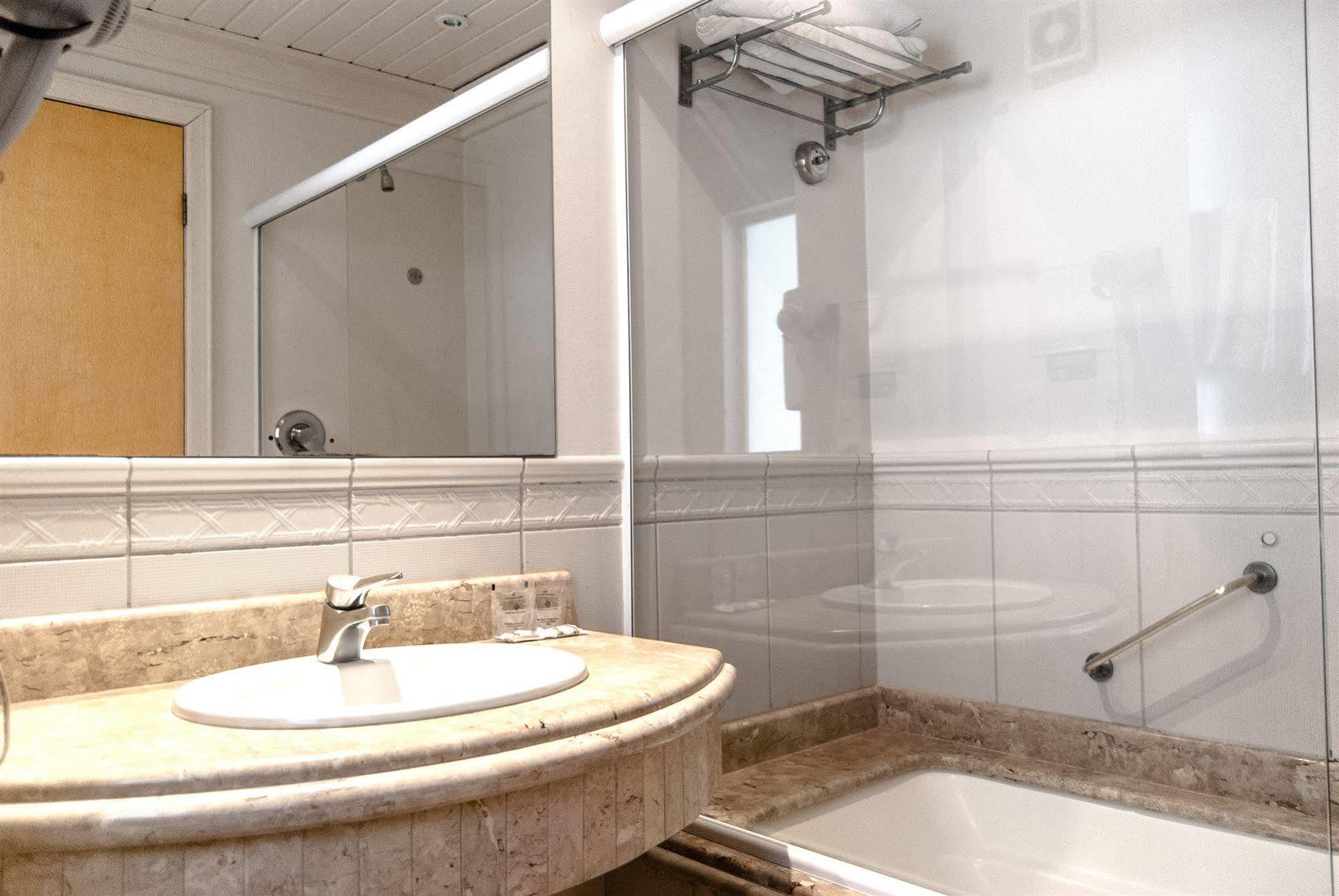 Hotel Torres Da Cachoeira 4*